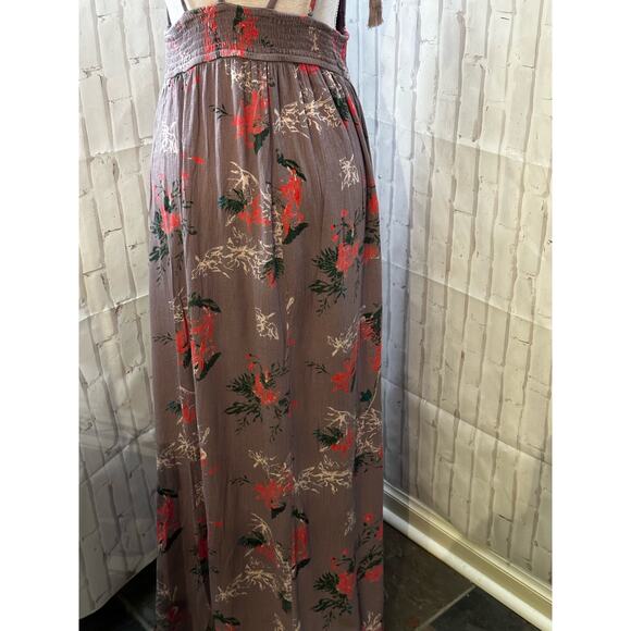 In Creme Floral Print Gemini Smocked Tie Shoulder Maxi Dress Sz L - Picture 7 of 9